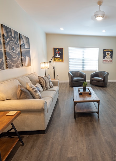 DL-SeascapeNaples-floorplan-memory-aster-two-image
